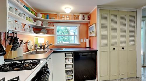 328 Mohican Trl, Mercer PA  16137-9333 exterior