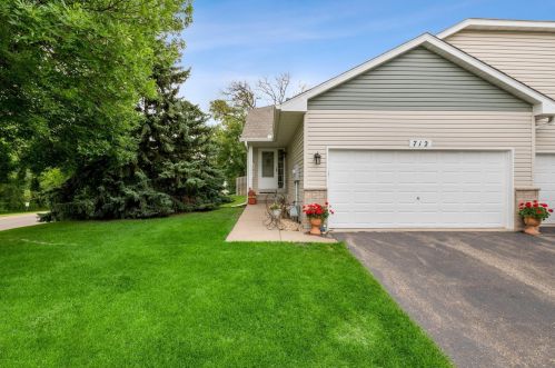 712 86th Ln, Minneapolis, MN 55433-5962