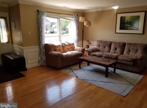 204 Wildflower Cir, Yardley, PA 19067-5753