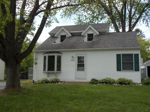 4225 Parkland Ave, Milwaukee, WI 53209-1729