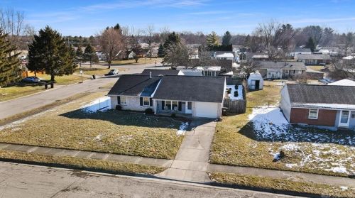3324 Vineyard St, Springfield, OH 45503-1741