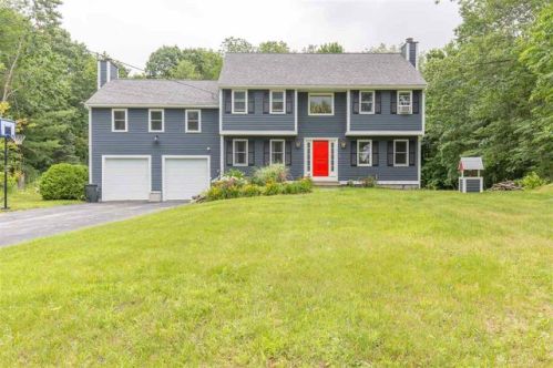 1 Kenneth Rd, Sandown NH  03873-2346 exterior