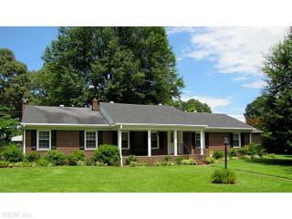 2017 Christopher Dr, Chesapeake, VA 23321-2001