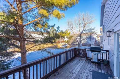 972 Winona Cir, Loveland CO 80537-4585 exterior