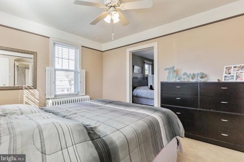 16 Charles St, Palmyra NJ  08065-1813 exterior