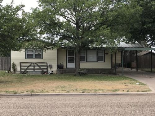309 Ripley Ave, Kress, TX 79052-2111
