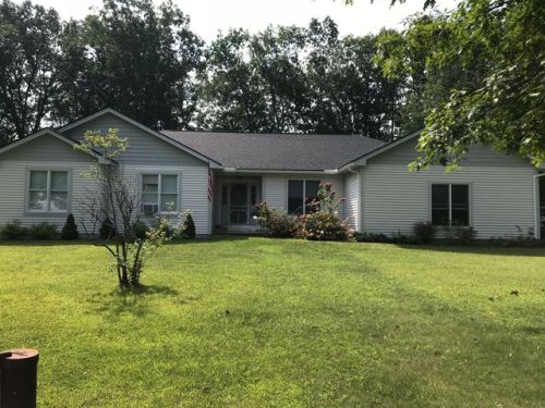 18 Jackson Ave, Thomson, NY 12834-9762