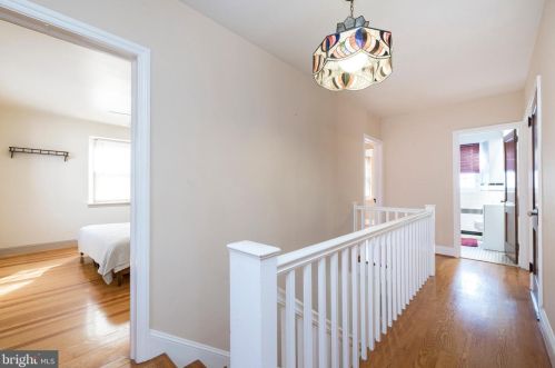 711 Marshall St, Norristown PA 19401-4113 exterior