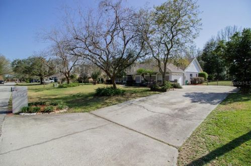 5939 Windwood Dr, Lakeland FL  33813-4805 exterior