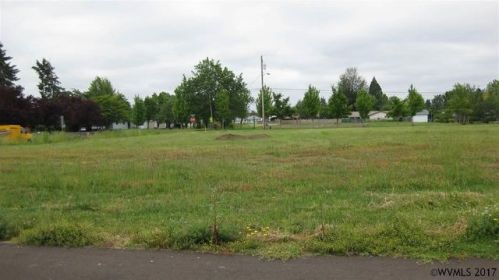 2013 36th Ave, Albany, OR 97322-6123