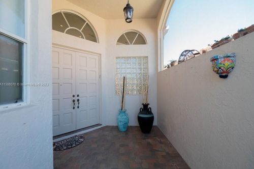 6210 Evian Pl, Boynton Beach, FL 33437-4907
