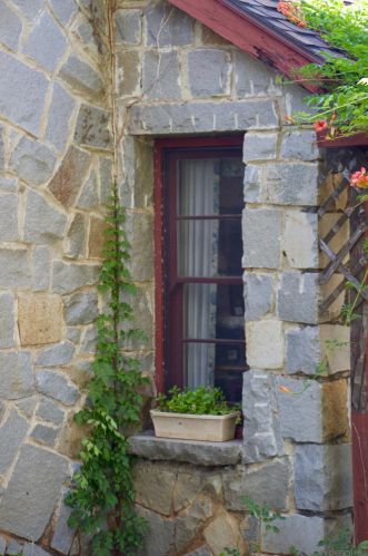 9414 Winter Gardens Blvd, Lakeside CA  92040-4541 exterior