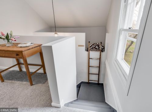 807 Hamline Ave, Saint Paul MN  55104-1300 exterior