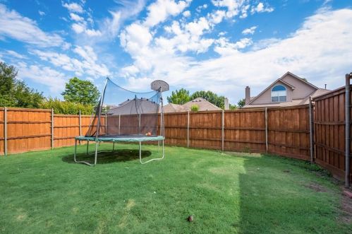 1512 Autumnmist Dr, Allen TX 75002-4956 exterior