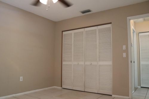12432 Ferndale Ct, Port Richey FL  34669-2729 exterior