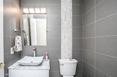 1434 Spur Ave, Gilbert AZ  85296-1946 exterior