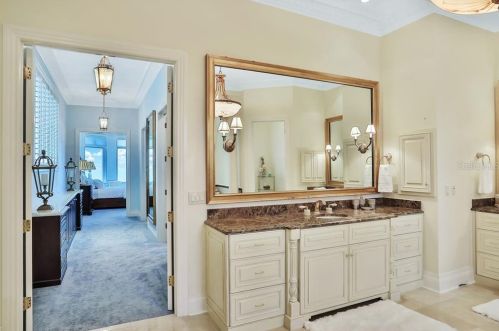535 Ocean Shore Blvd, Ormond Beach FL  32176-5401 exterior