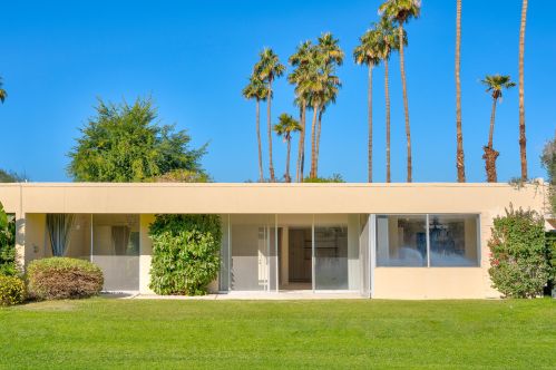 334 Desert Lakes Dr, Palm Springs, CA 92264-5514