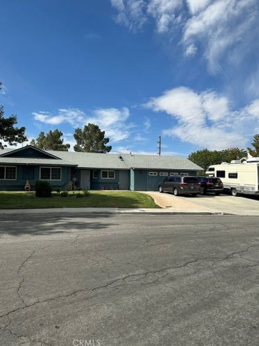 1255 Regents St, Lancaster, CA 93534-1486