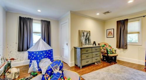 12 Hickory St, Cranford NJ  07016-3045 exterior