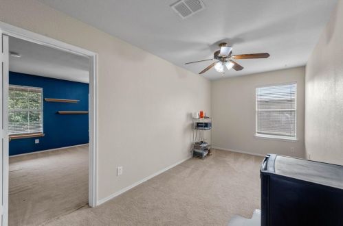 1612 Marble Cove Ln, Denton TX  76210-5820 exterior