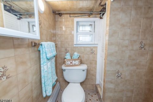 628 Main St, West Paterson NJ  07424-1020 exterior