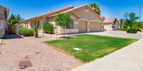 721 Moore Ave, Gilbert, AZ 85233-1410