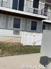 6110 Beach Front Rd, Far Rockaway, NY 11692-1200