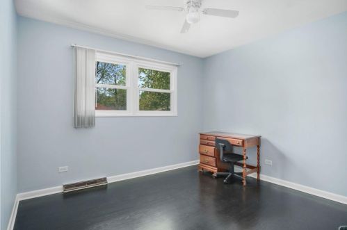 8034 Columbia Ave, Hammond IN  46321-1322 exterior