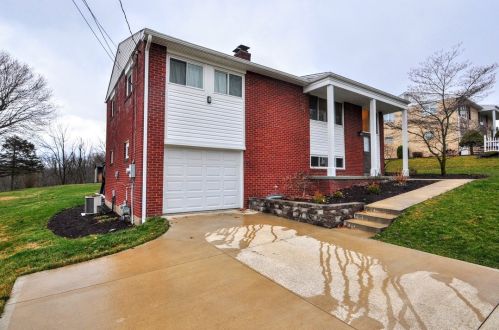 63 Blair Rd, Eighty Four, PA 15330-2601