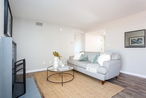 8445 Zeta St, La Mesa CA  91942-2843 exterior