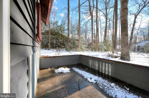 210 Meadowview Ln, Locust Grove, VA 22508-5173
