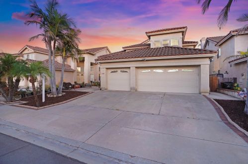 7943 Prairie Shadow Rd, San Diego, CA 92126-8016