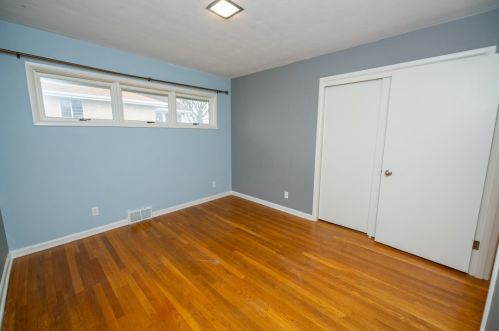 1151 Sunset Dr, Latrobe PA  15650-2737 exterior