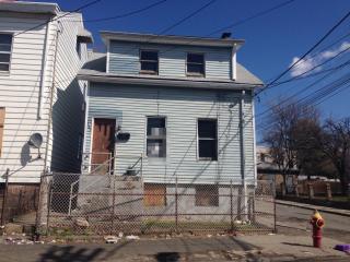 167 Lyon St, Paterson, NJ 07524-1911