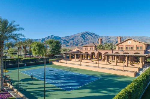 81540 Carboneras, La Quinta CA  92253-8219 exterior
