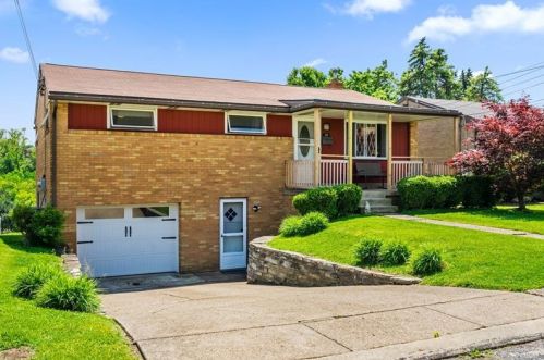 2211 Lynnbrook Ave, Pittsburgh, PA 15226-1607