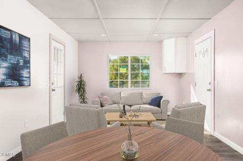 545 Sycamore St, Santa Paula CA  93060-1740 exterior