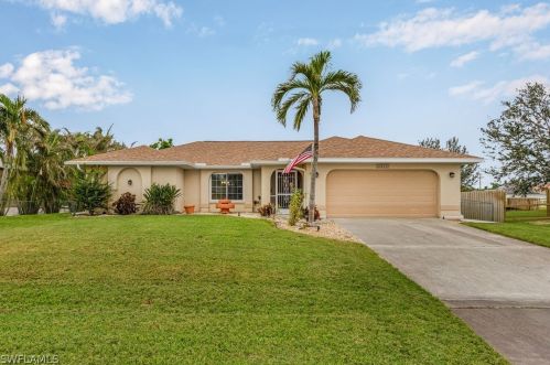 2921 30th St, Cape Coral, FL 33914-4741
