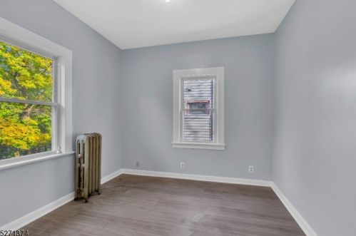 7 Tiffany Blvd, Newark NJ  07104-2415 exterior