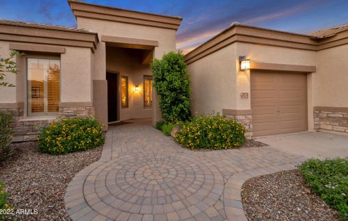 2970 Canyon Creek Dr, Gilbert, AZ 85295-1427