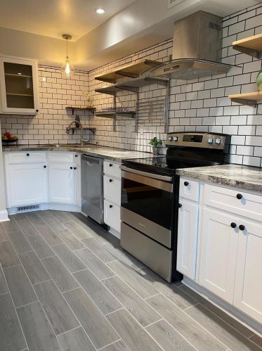 9241 Allyn St, Milwaukee, WI 53224-1756