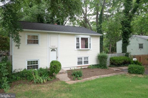 15123 Alaska Rd, Woodbridge, VA 22191-3639