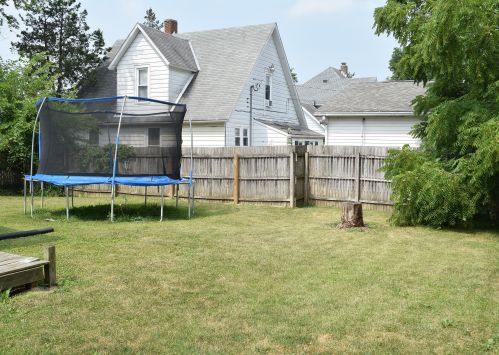 116 Powell Ave, Bellefontaine OH  43311-2160 exterior