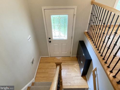 5408 Duxford Pl, Springfield, VA 22015-1718