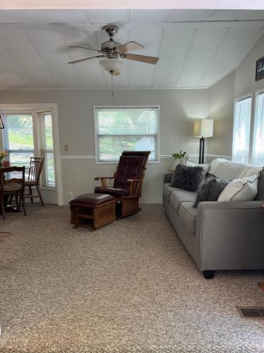 539 Glendale Dr, Edgerton WI  exterior