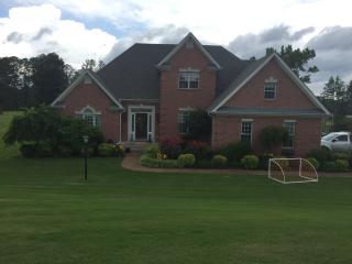 294 Masters Dr, Lexington TN  38351-7702 exterior