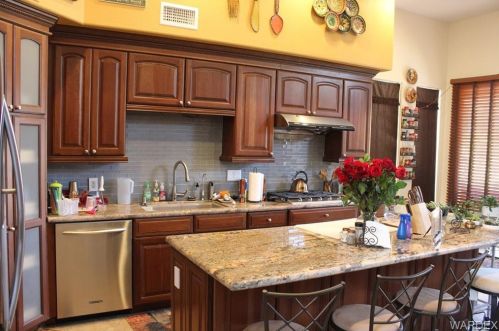 1150 Camino Cv, Bullhead City AZ  86442-4300 exterior