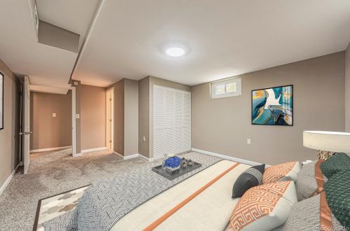 4369 Logan St, Englewood CO  80113-5820 exterior