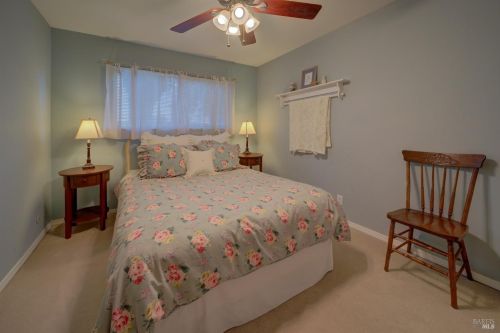 430 Willamette Dr, Vacaville CA  95688-4228 exterior